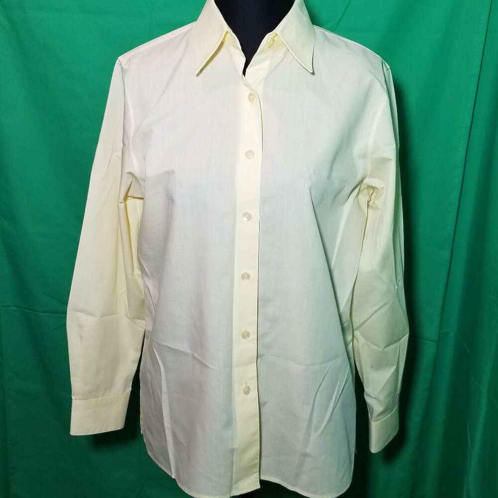 Foxcroft Wrinkle Free Yellow Button Front Shirt Long Sleeve Womens Sz 6P Preppy